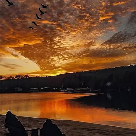 Cameron'S Cottage At The Lake Tallassee エクステリア 写真