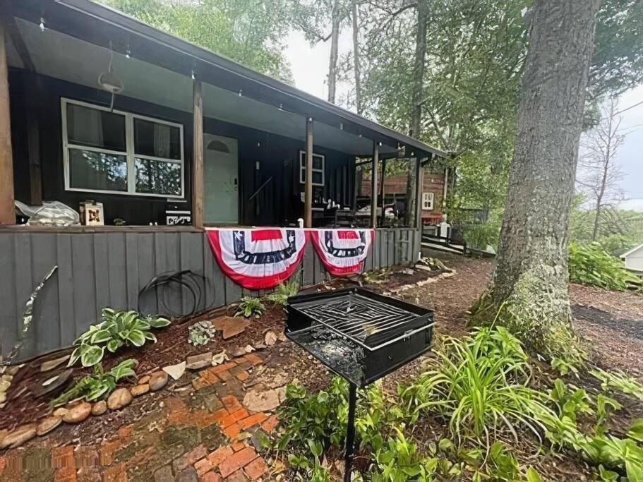 Cameron'S Cottage At The Lake Tallassee エクステリア 写真
